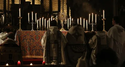 ¿Qué hacer durante una visita al Santísimo Sacramento?