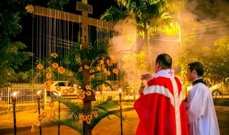 3 de mayo, en Paraguay - Fiesta de la Santa Cruz