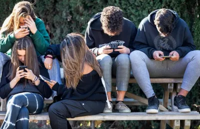 La doble esclavitud de Internet… y la liberación